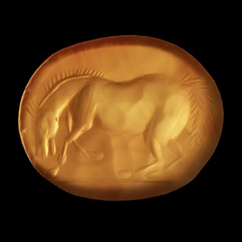 040_-_intaille_(cheval)_b.jpg