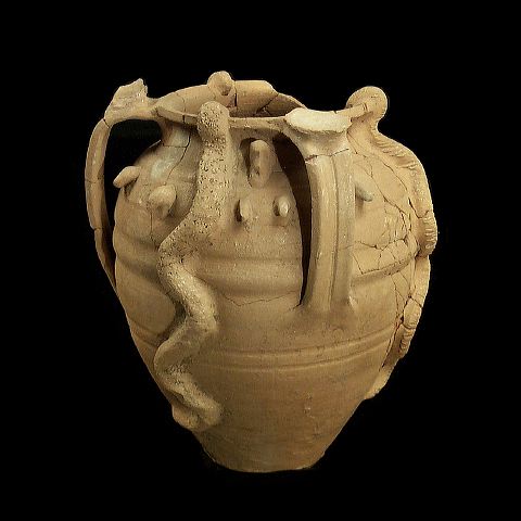 053_-_vase_(aux_serpents)_b.jpg